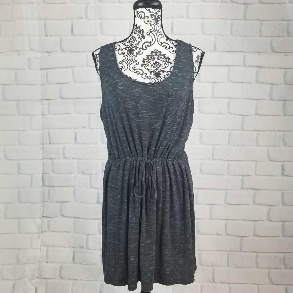 Olive & Oak sz xl stretch knit sleeveless dress